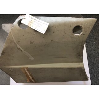 Rear right wing 037